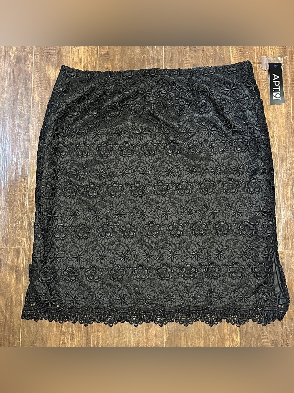 NWT Apt. 9 Black Floral Lace Overlay Skirt Women’s 12